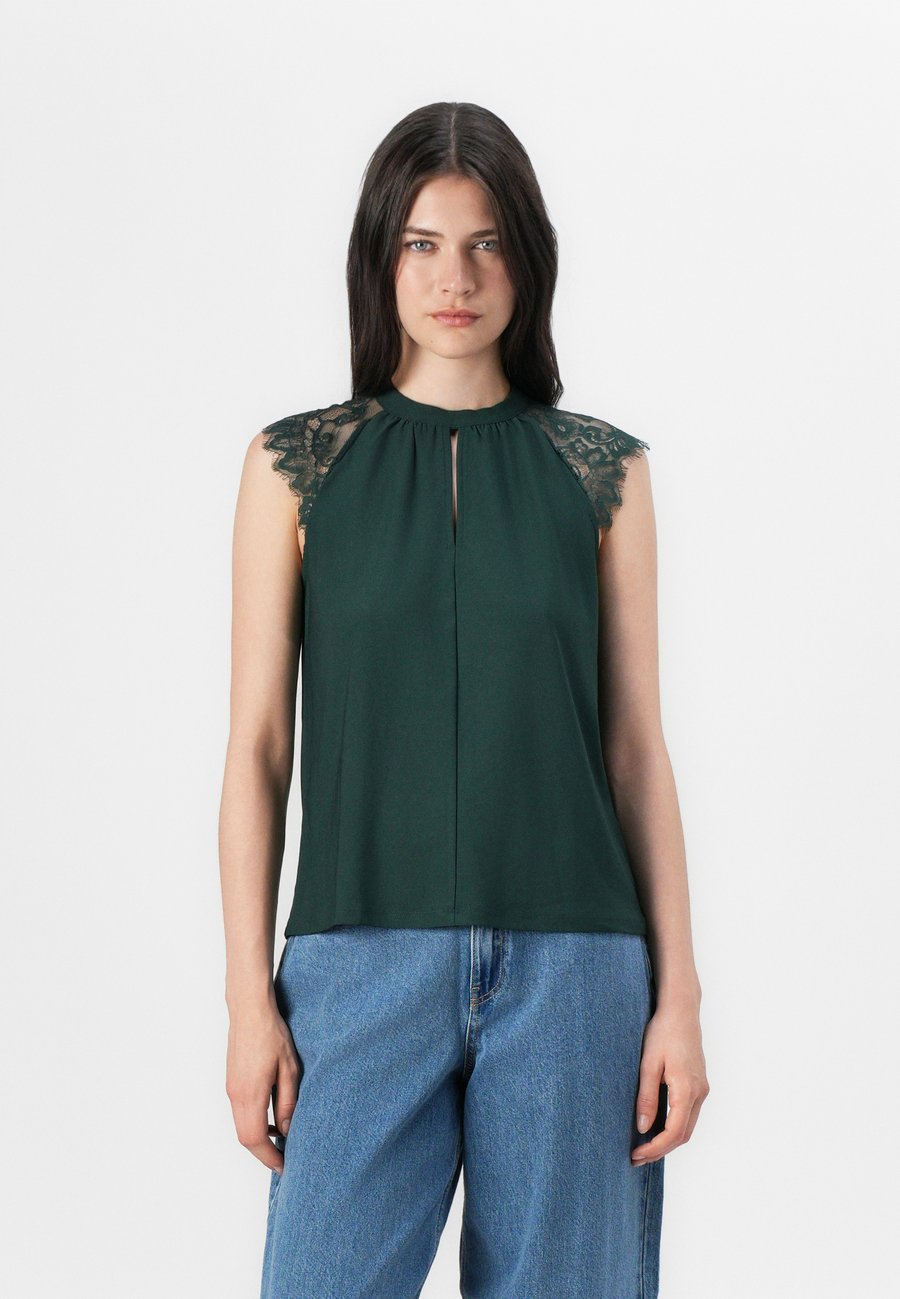 Блуза Vero Moda VMMILLA, Pine Grove/Dark Green
Блуза Vero Moda VMMILLA, Pine Grove/Dark Green