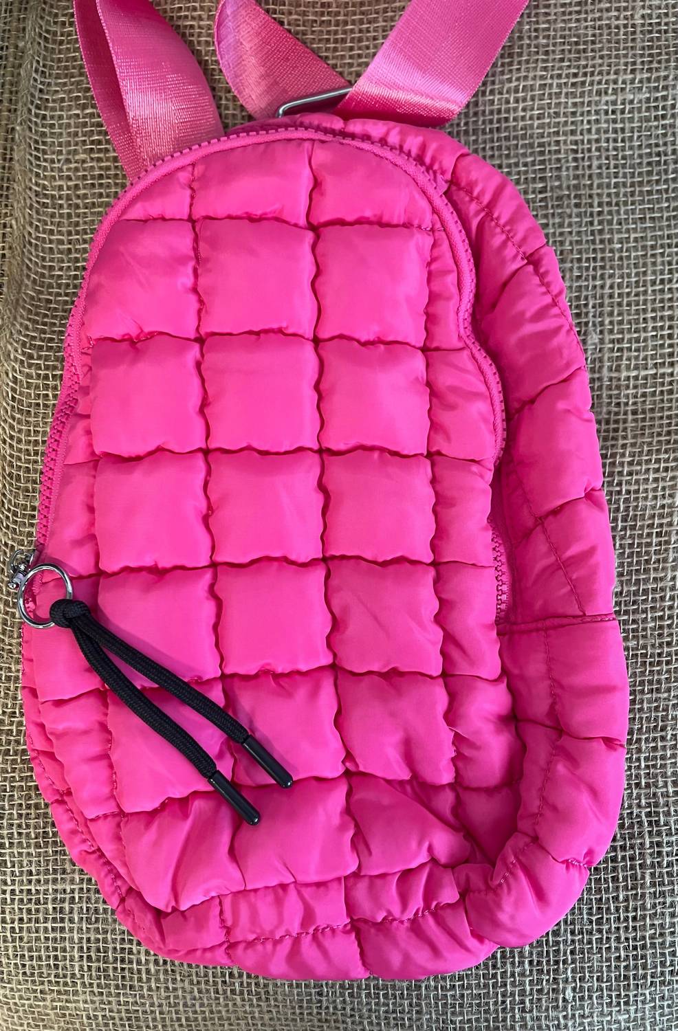 Сумка-слинг Puffer розовая Wall to Wall
Сумка-слинг Puffer розовая Wall to Wall