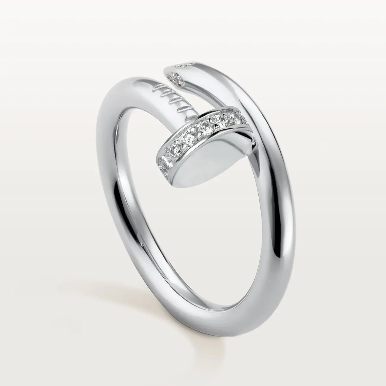 Кольцо Cartier Juste un Clou, белое золото/бриллианты
Кольцо Cartier Juste un Clou, белое золото/бриллианты