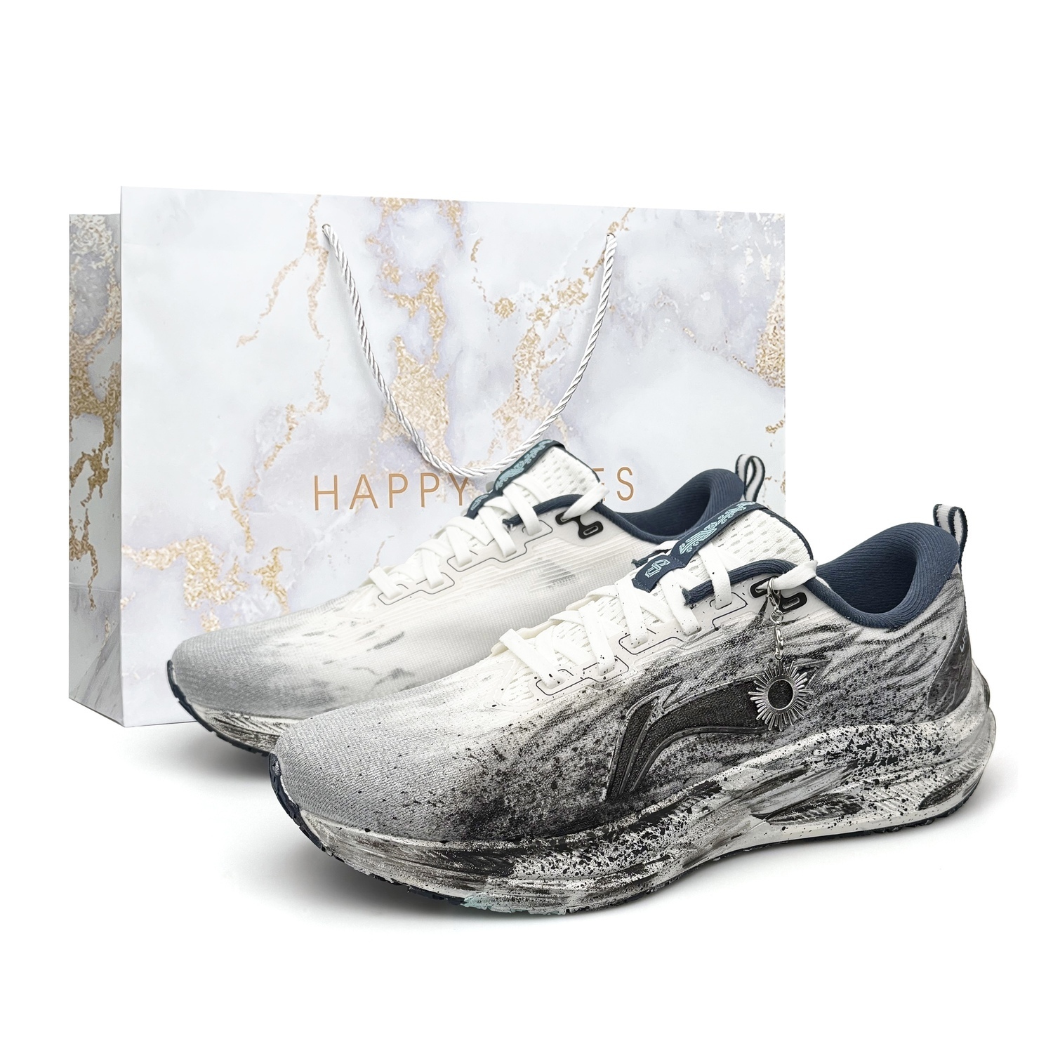 LINING Кроссовки Red Hare 8 мужские низкие Black/Gray/White
LINING Кроссовки Red Hare 8 мужские низкие Black/Gray/White