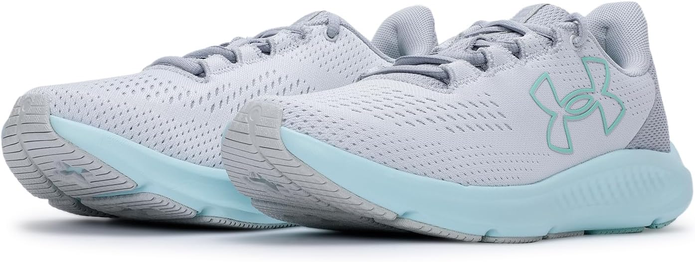 Женские кроссовки для бега Under Armour Charged Pursuit 3 Big Logo, (103) Mod Gray/Halo Gray/Neo Turquoise
Женские кроссовки для бега Under Armour Charged Pursuit 3 Big Logo, (103) Mod Gray/Halo Gray/Neo Turquoise