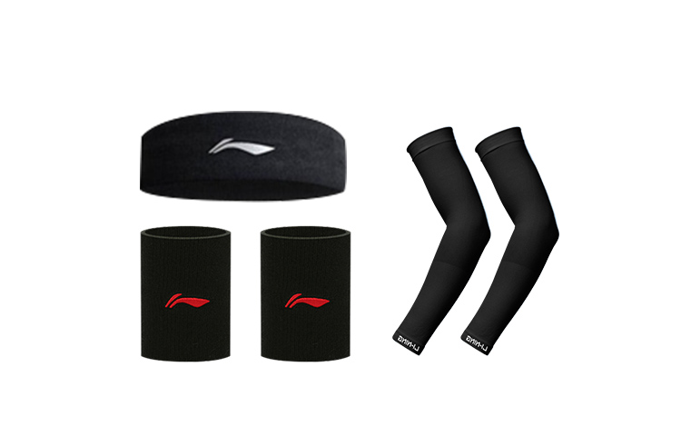 Защитный комплект LINING, черный
Защитный комплект LINING, черный