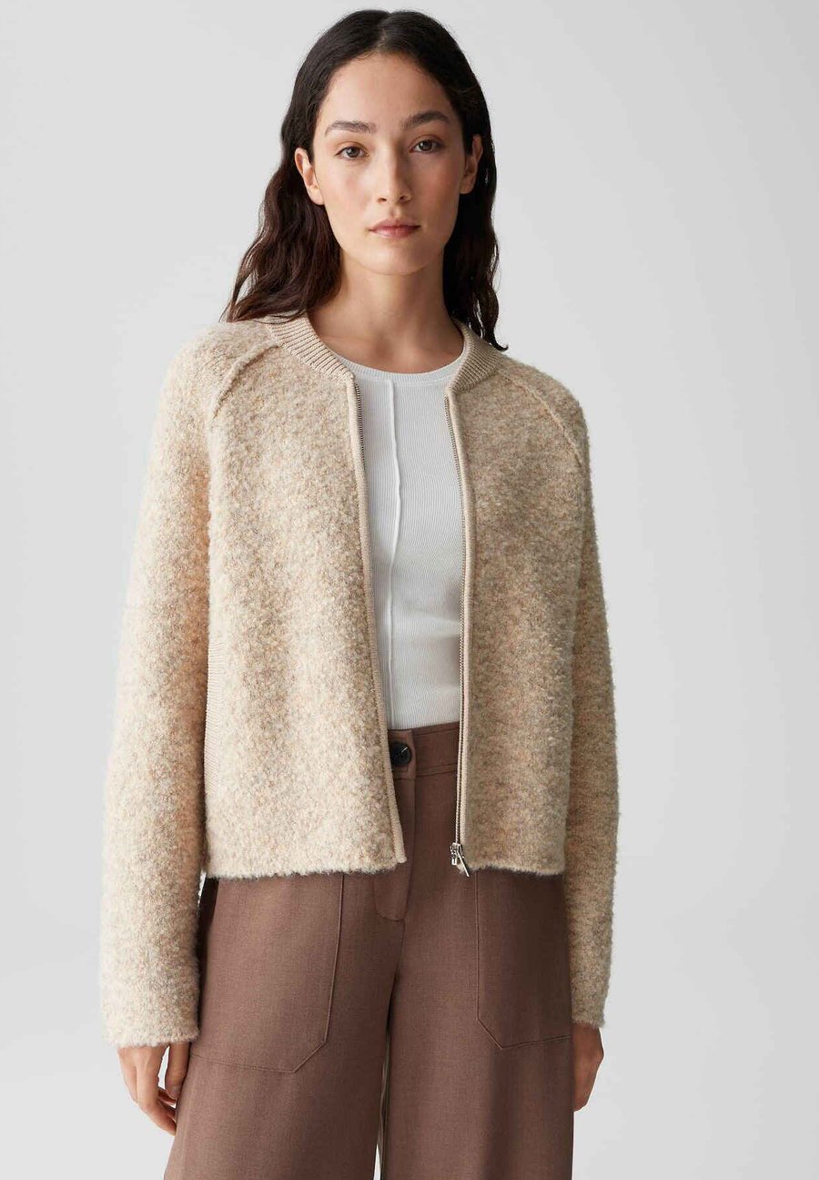Кардиган OPUS RELAXED FIT, Macadamia/Beige
Кардиган OPUS RELAXED FIT, Macadamia/Beige