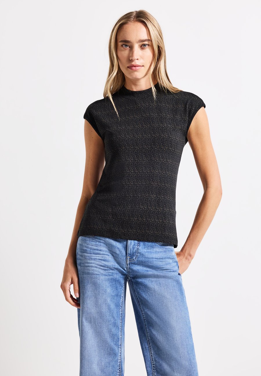 Топ Street One MIT TURTLENECK, Blau/Dark Blue
Топ Street One MIT TURTLENECK, Blau/Dark Blue