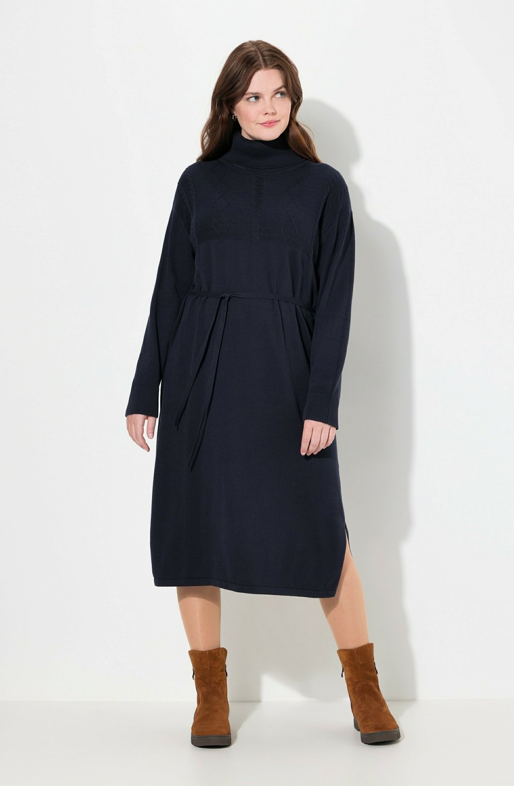 Повседневное платье TURTLENECK Ulla Popken, темно-синий
Повседневное платье TURTLENECK Ulla Popken, темно-синий