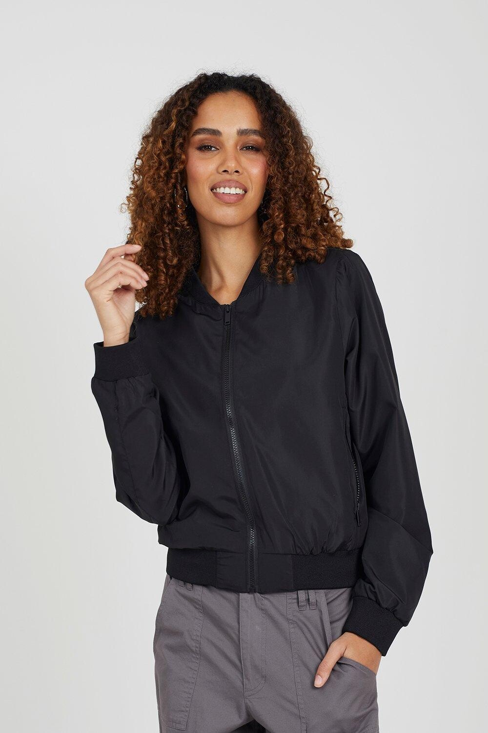 Куртка-бомбер 'Каджал' Brave Soul, черный 
Куртка-бомбер 'Каджал' Brave Soul, черный