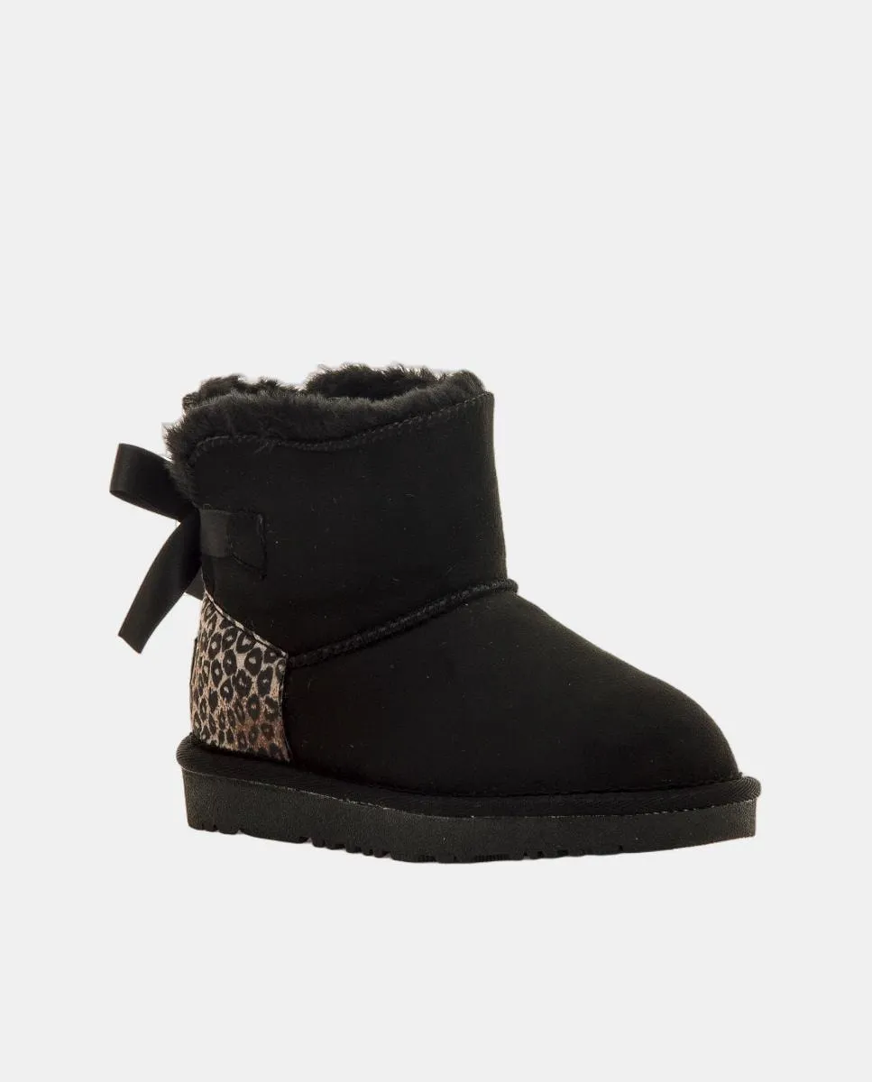 Детские меховые сапожки для девочки марки Mtng, модель Sky Mustang, черный
Детские меховые сапожки для девочки марки Mtng, модель Sky Mustang, черный