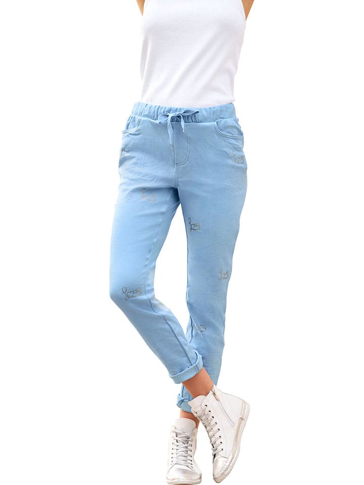 Heine Брюки светло-голубого цвета
Heine Брюки светло-голубого цвета