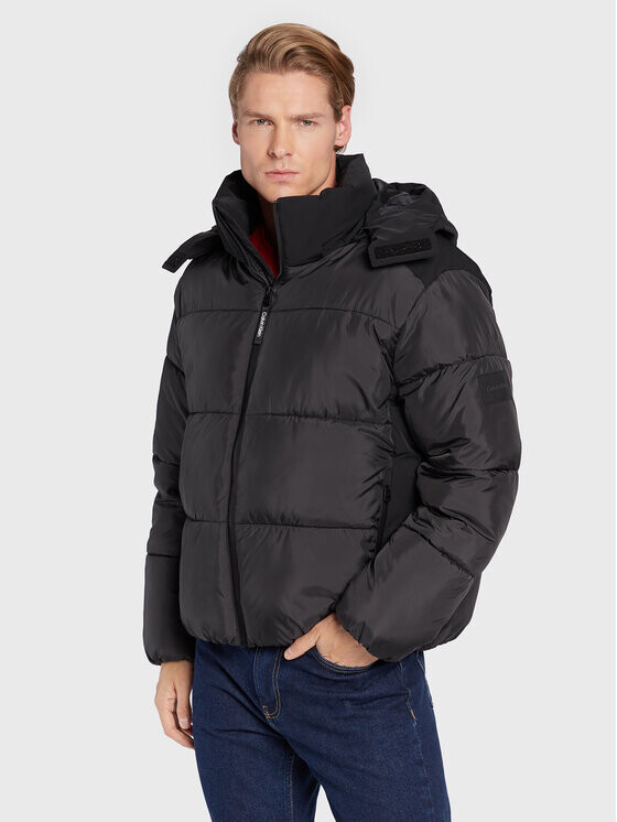Пуховик стандартного кроя Calvin Klein, черный
Пуховик стандартного кроя Calvin Klein, черный