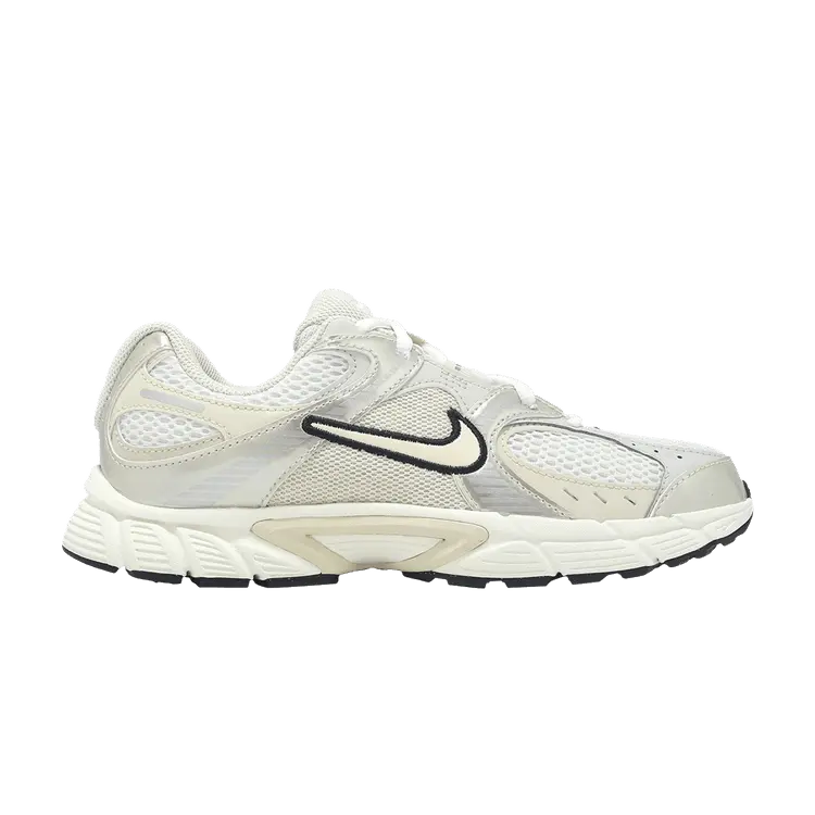 Кроссовки Nike V5 RNR GS 'Summit White Light Orewood Brown', белый
Кроссовки Nike V5 RNR GS 'Summit White Light Orewood Brown', белый