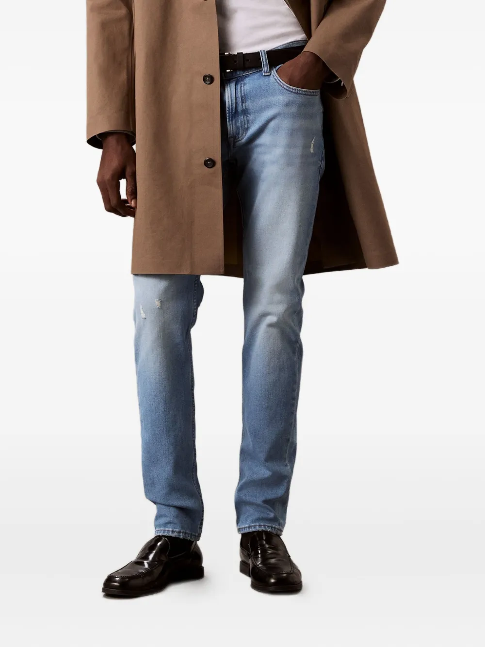 Джинсы с нашивкой-логотипом Calvin Klein Jeans, синий
Джинсы с нашивкой-логотипом Calvin Klein Jeans, синий