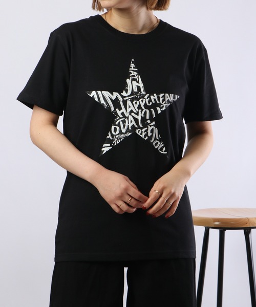 Футболка с коротким рукавом, чесаный трикотаж, принт FUNALIVE, черный
Футболка с коротким рукавом, чесаный трикотаж, принт FUNALIVE, черный