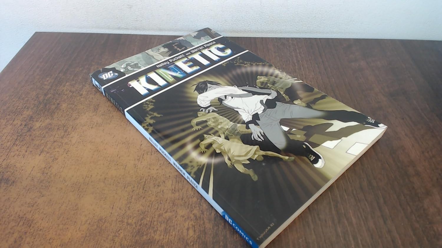 Kinetic (DC Comics)
Kinetic (DC Comics)