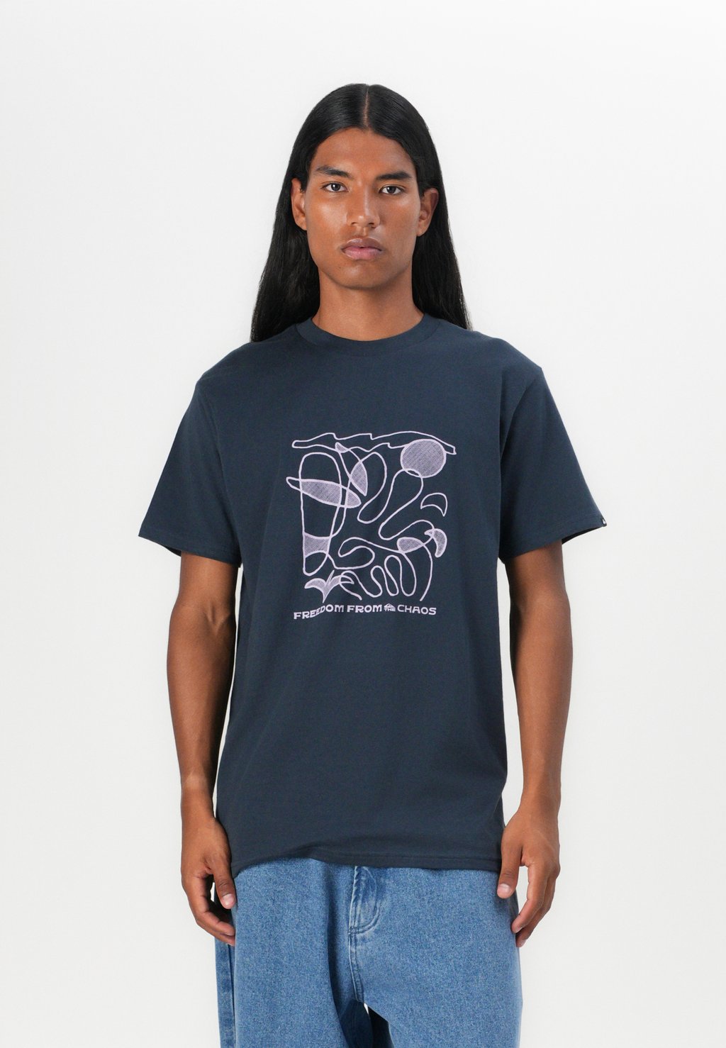 Футболка с принтом EVO ABSTRACT UNISEX Quiksilver, темно-синий
Футболка с принтом EVO ABSTRACT UNISEX Quiksilver, темно-синий