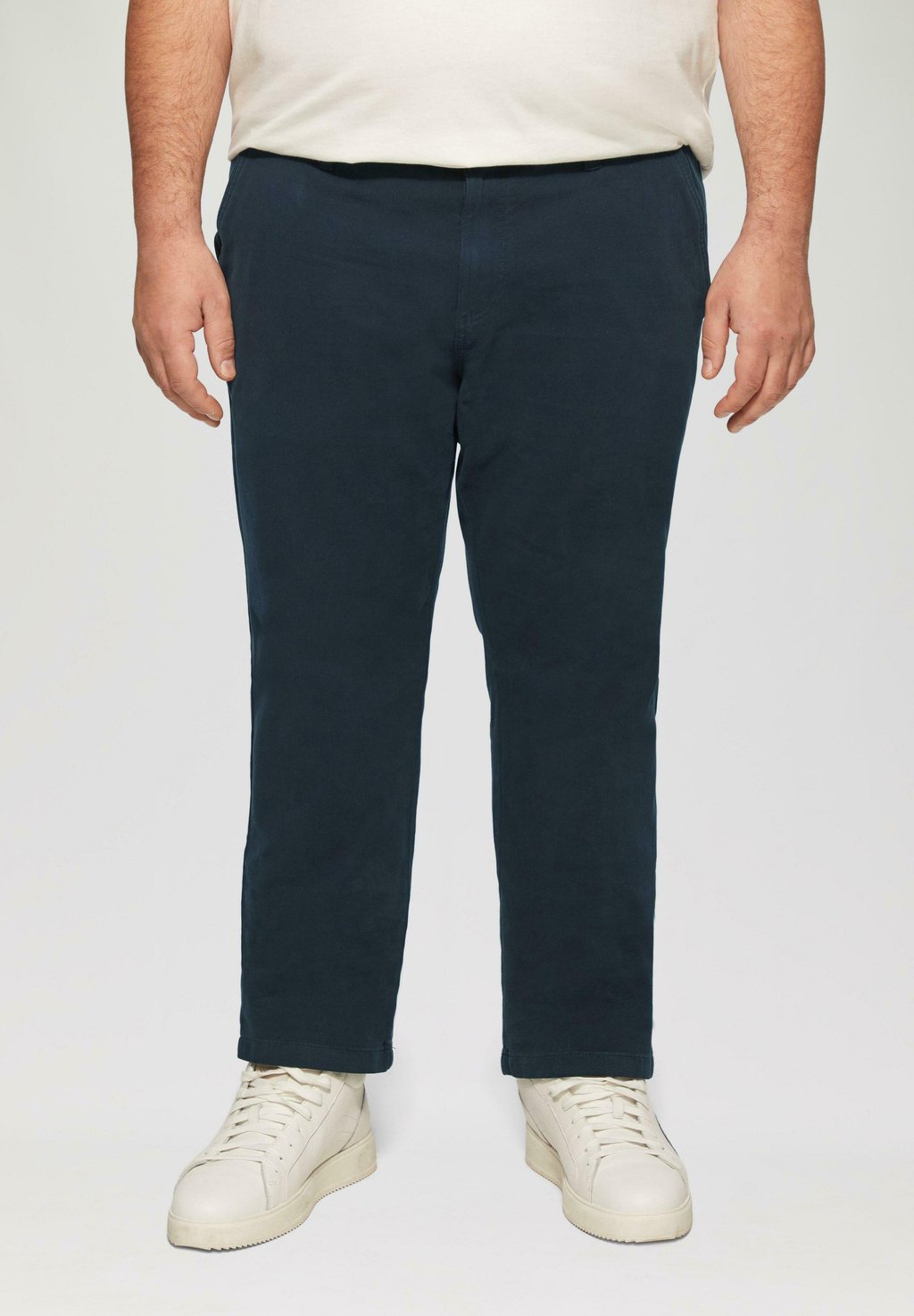 Брюки REGULAR STRETCH s.Oliver, темно-синий
Брюки REGULAR STRETCH s.Oliver, темно-синий