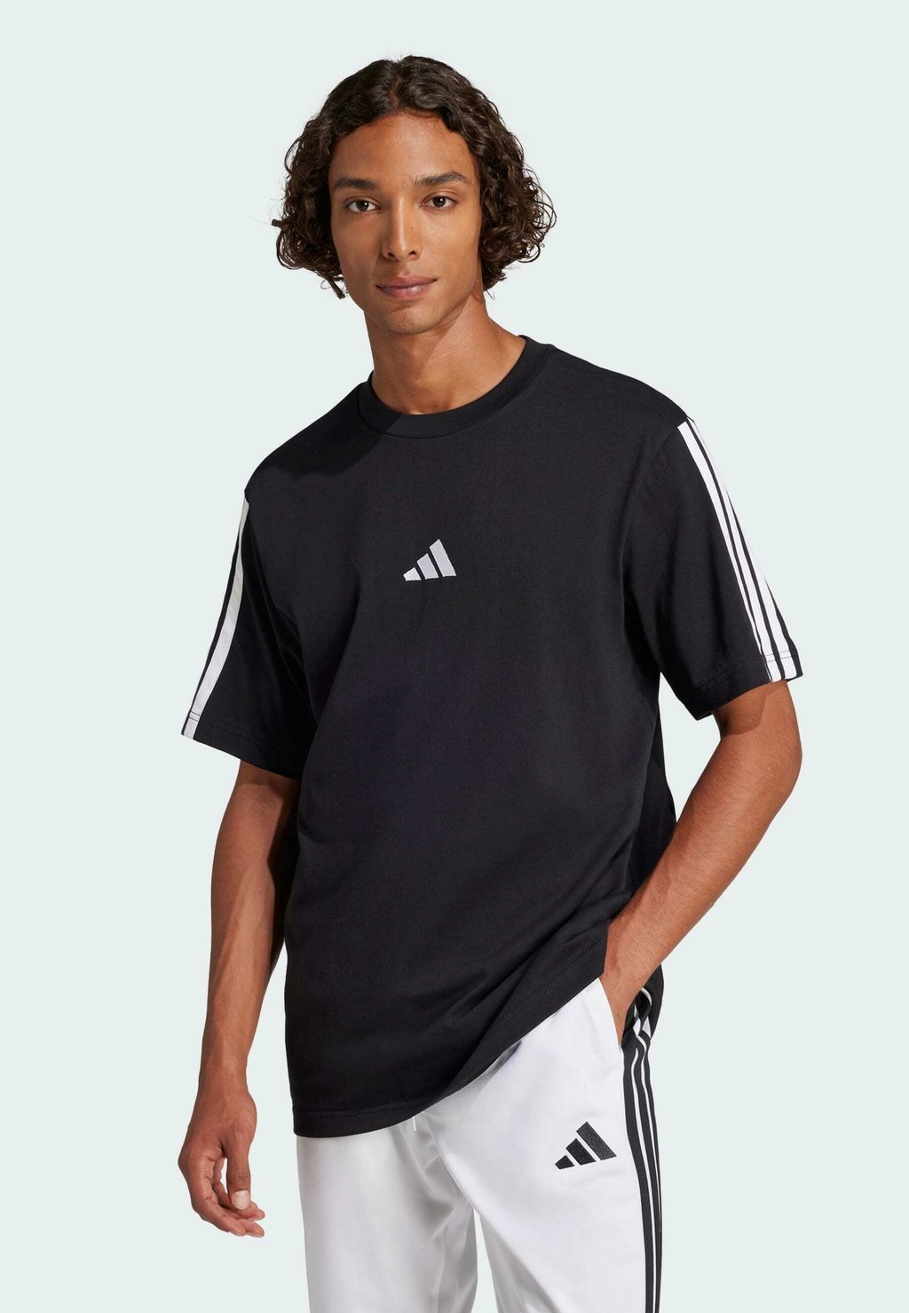 Футболка с принтом adidas Sportswear, черный
Футболка с принтом adidas Sportswear, черный