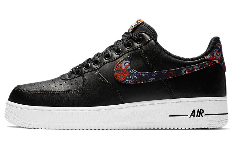 Кроссовки Nike Air Force 1 Low Black Floral
Кроссовки Nike Air Force 1 Low Black Floral
