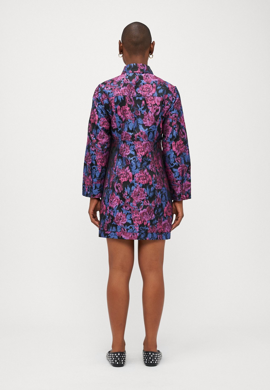 Платье-рубашка YASSULENA SHIRT DRESS YAS Petite, светло-голубой
Платье-рубашка YASSULENA SHIRT DRESS YAS Petite, светло-голубой