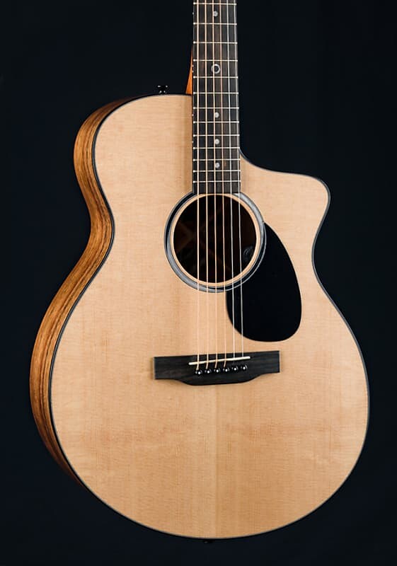 Martin SC-10E Koa и Sitka Spruce с серией Pickup Road НОВИНКА SC-10E Koa and Sitka Spruce with Pickup Road Series
Martin SC-10E Koa и Sitka Spruce с серией Pickup Road НОВИНКА SC-10E Koa and Sitka Spruce with Pickup Road Series