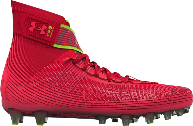 Бутсы Under Armour Highlight MC Red Beta, красный
Бутсы Under Armour Highlight MC Red Beta, красный