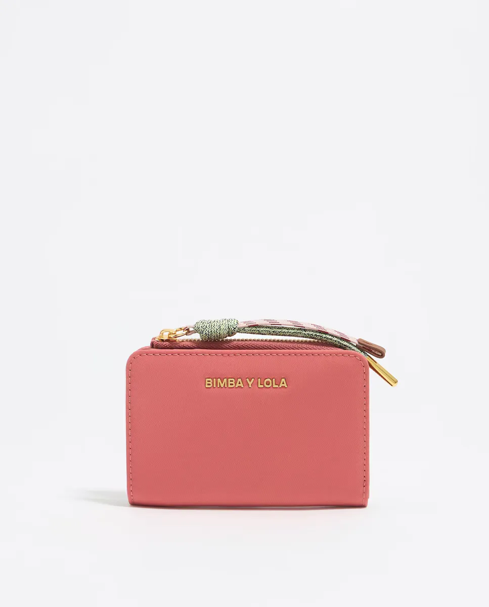 Женский нейлоновый кошелек на молнии Bimba y Lola, розовый
Женский нейлоновый кошелек на молнии Bimba y Lola, розовый