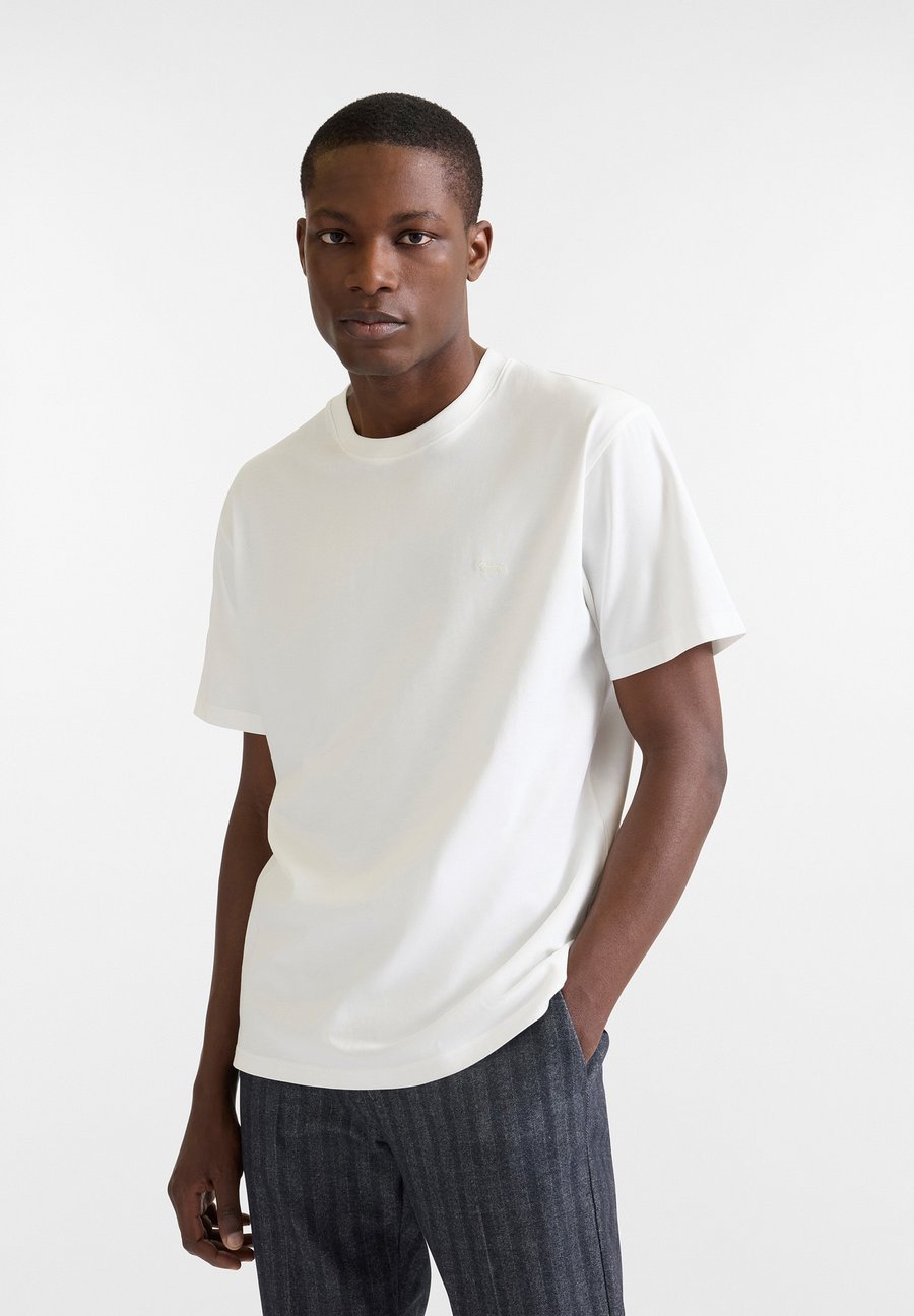 Футболка Harmont & Blaine CON LOGO, Avorio/Off-White, Белый, Футболка Harmont & Blaine CON LOGO, Avorio/Off-White
Футболка Harmont & Blaine CON LOGO, Avorio/Off-White, Белый, Футболка Harmont & Blaine CON LOGO, Avorio/Off-White