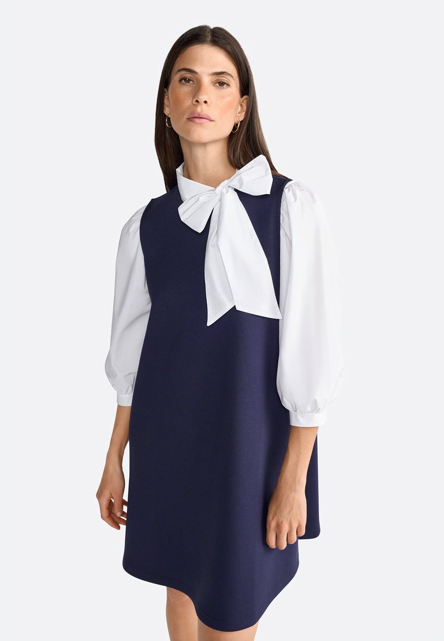 Платье Rich & Royal Jersey dress, Midnight Blue/Dark Blue
Платье Rich & Royal Jersey dress, Midnight Blue/Dark Blue