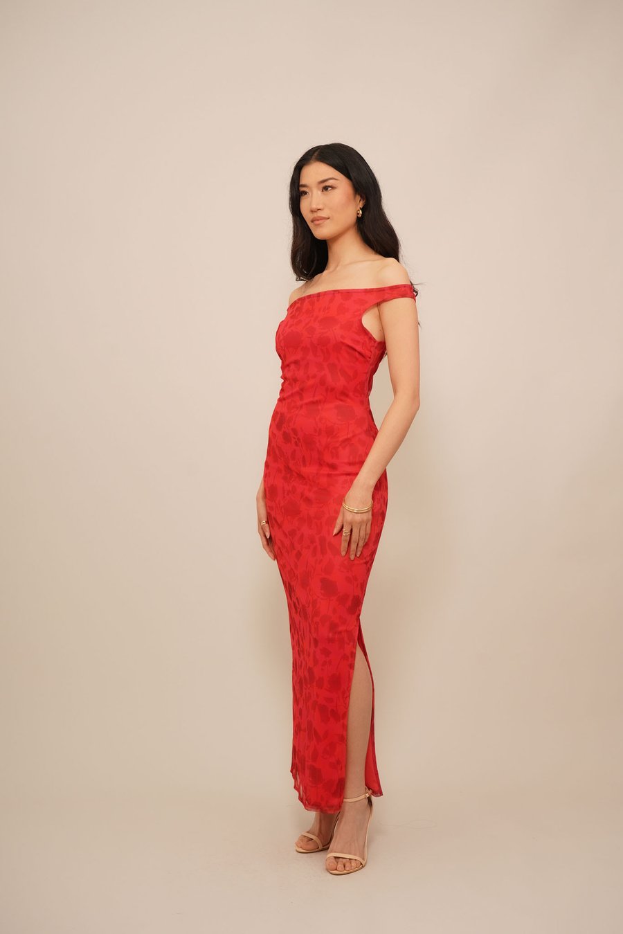 Платье WAL G. JONIE COWL NECK MAXI, Red Rose Print/Red
Платье WAL G. JONIE COWL NECK MAXI, Red Rose Print/Red