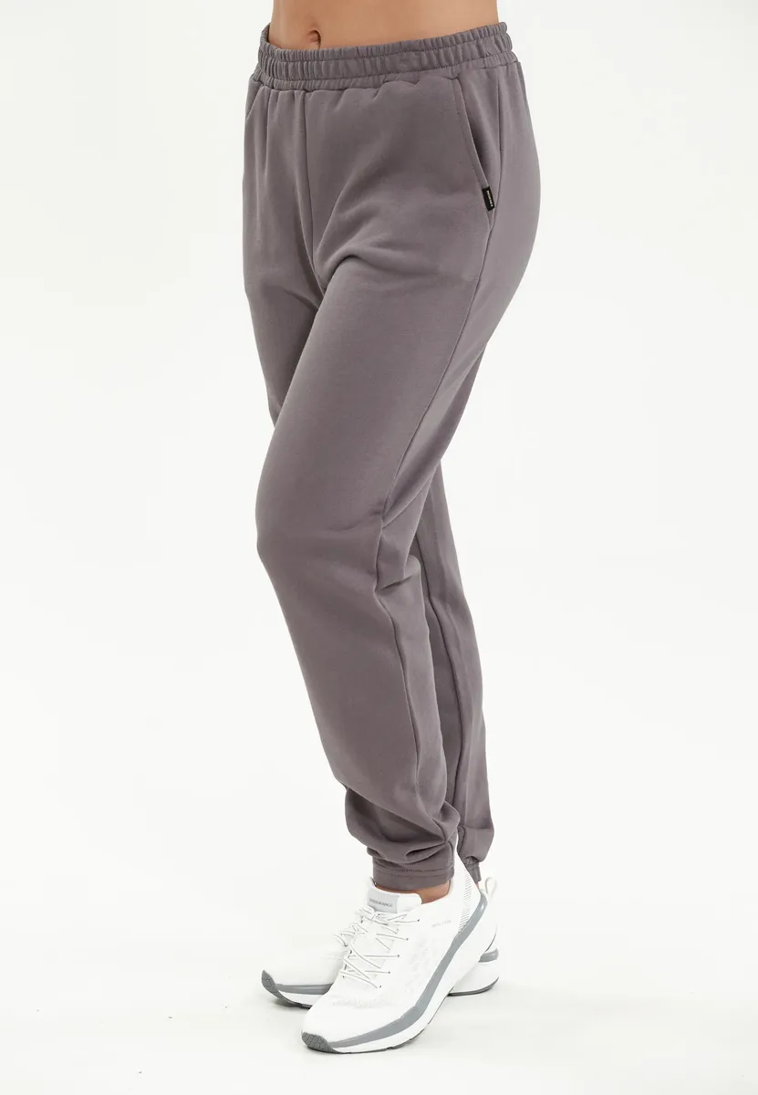 Спортивные брюки ENDURANCE "Beisty" с практичными боковыми карманами, фиолетовый
Спортивные брюки ENDURANCE "Beisty" с практичными боковыми карманами, фиолетовый