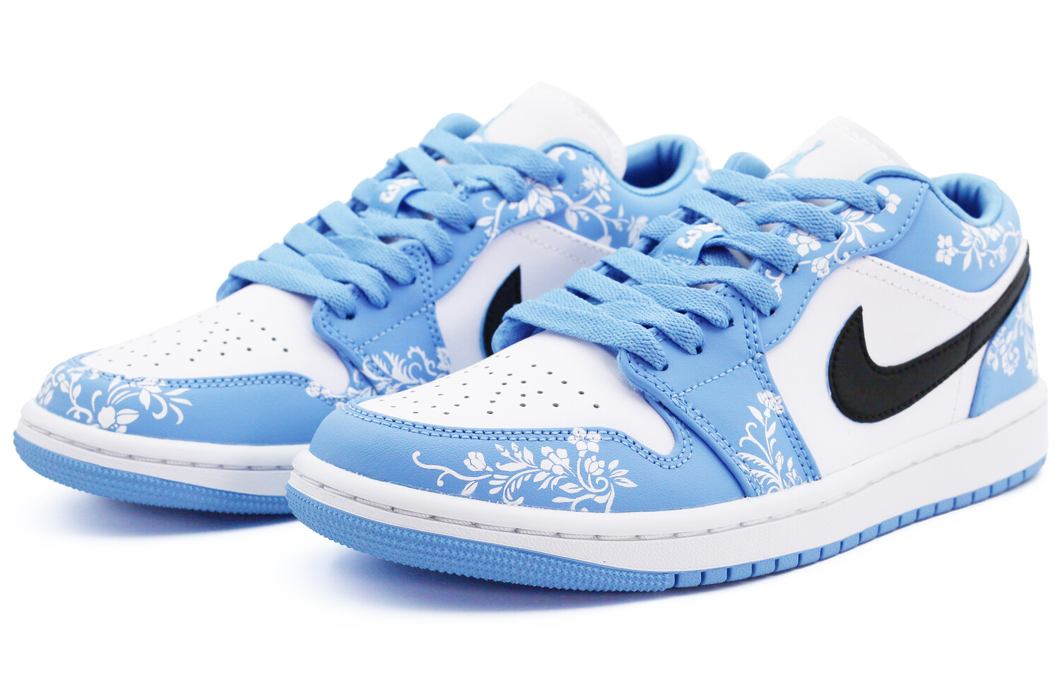 Кроссовки Air Jordan 1 Vintage Basketball Shoes Women's Low-top Blue/White/Black, голубой, Синий, Кроссовки Air Jordan 1 Vintage Basketball Shoes Women's Low-top Blue/White/Black, голубой
Кроссовки Air Jordan 1 Vintage Basketball Shoes Women's Low-top Blue/White/Black, голубой, Синий, Кроссовки Air Jordan 1 Vintage Basketball Shoes Women's Low-top Blue/White/Black, голубой