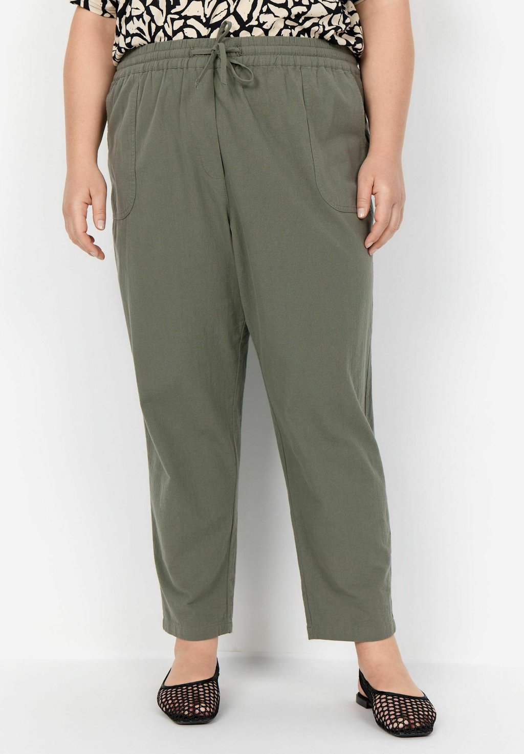 Спортивные штаны WA-ERICA 3 Wasabi Concept, зеленый
Спортивные штаны WA-ERICA 3 Wasabi Concept, зеленый