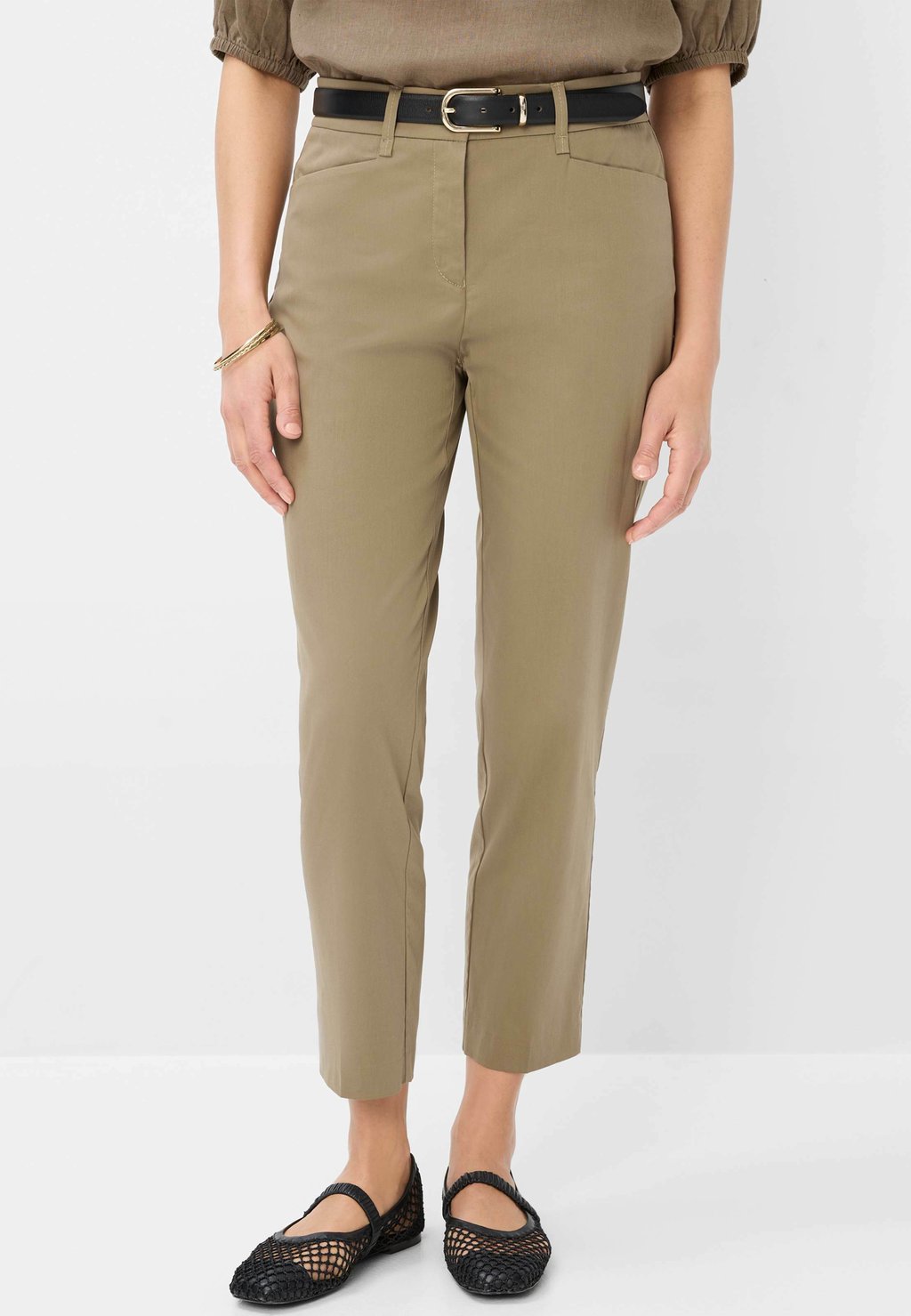 Брюки STYLE MARA BRAX, оливковый
Брюки STYLE MARA BRAX, оливковый