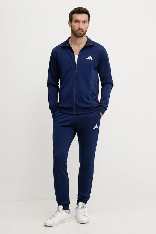 Спортивный костюм Adidas, темно-синий
Спортивный костюм Adidas, темно-синий