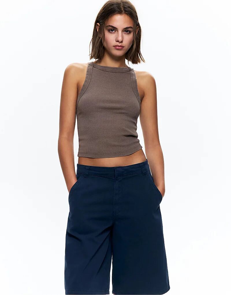 Шорты-бермуды Pull&Bear чинос темно-синего цвета
Шорты-бермуды Pull&Bear чинос темно-синего цвета