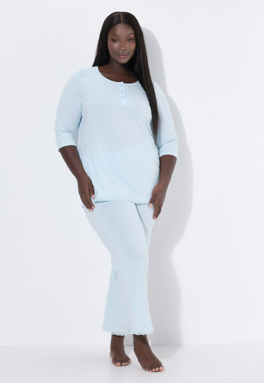 Пижамный комплект Ulla Popken BRODERIE ANGLAISE DETAIL SET, Arctic Blue/Blue
Пижамный комплект Ulla Popken BRODERIE ANGLAISE DETAIL SET, Arctic Blue/Blue