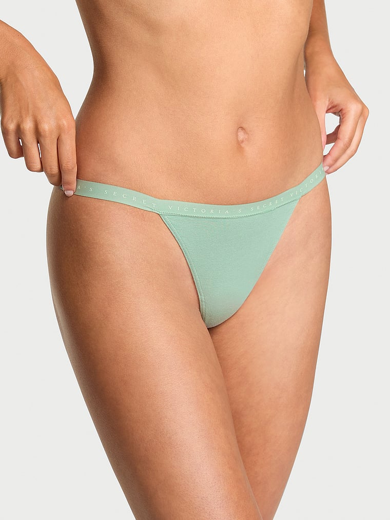 Трусики-Стринги из эластичного хлопка Victoria'S Secret, smooth seasalt green
Трусики-Стринги из эластичного хлопка Victoria'S Secret, smooth seasalt green
