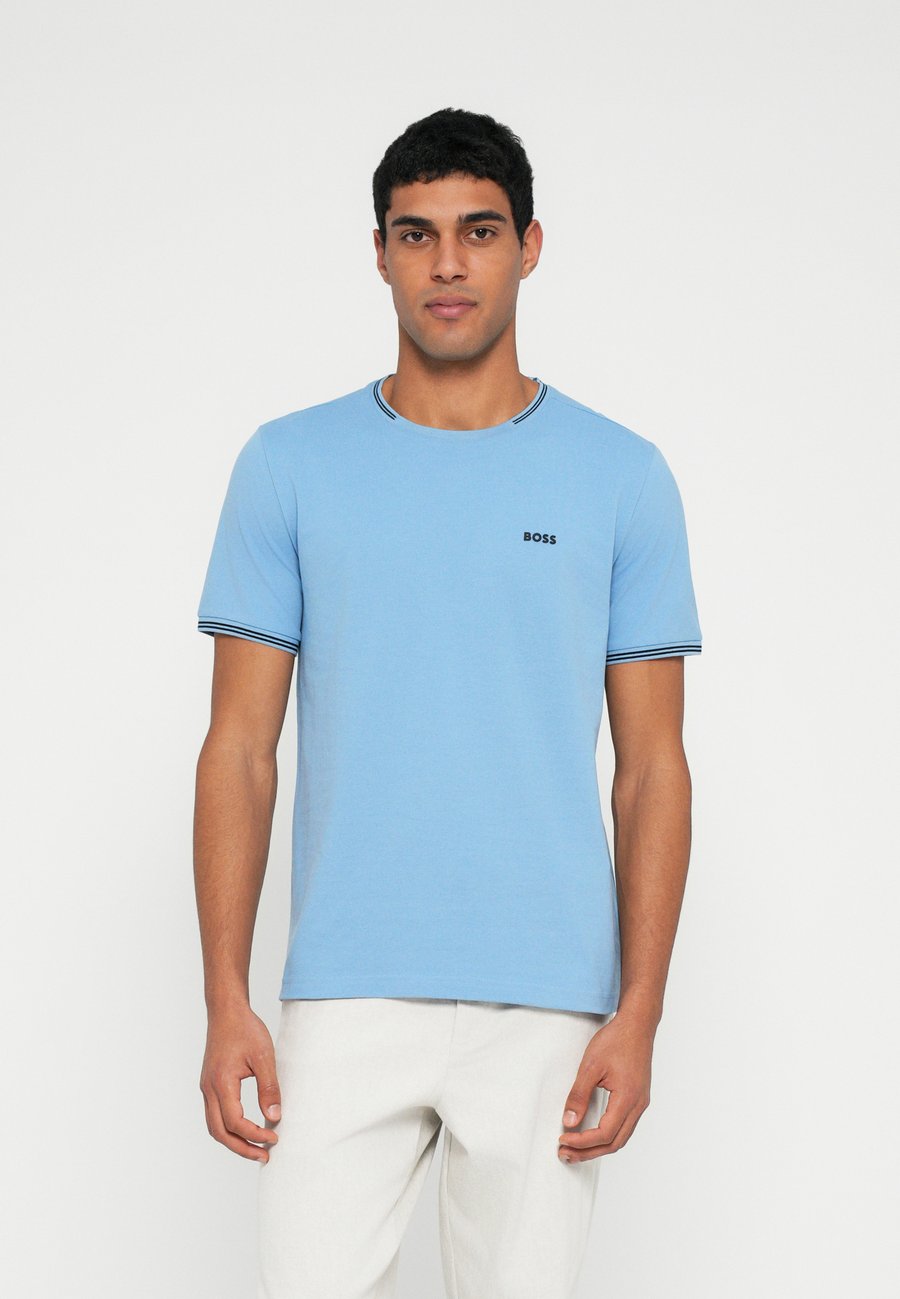 Футболка BOSS TAUL, Open Blue/Blue, Синий, Футболка BOSS TAUL, Open Blue/Blue
Футболка BOSS TAUL, Open Blue/Blue, Синий, Футболка BOSS TAUL, Open Blue/Blue