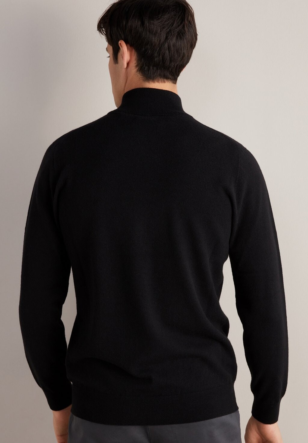 Кардиган ULTRASOFT Falconeri, черный
Кардиган ULTRASOFT Falconeri, черный