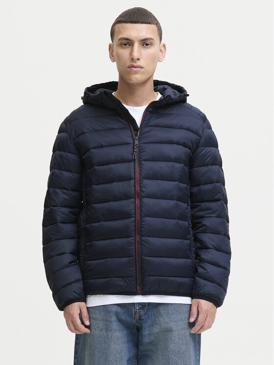 Демисезонная куртка regular fit Bradley 12280970 Jack & Jones, синий
Демисезонная куртка regular fit Bradley 12280970 Jack & Jones, синий