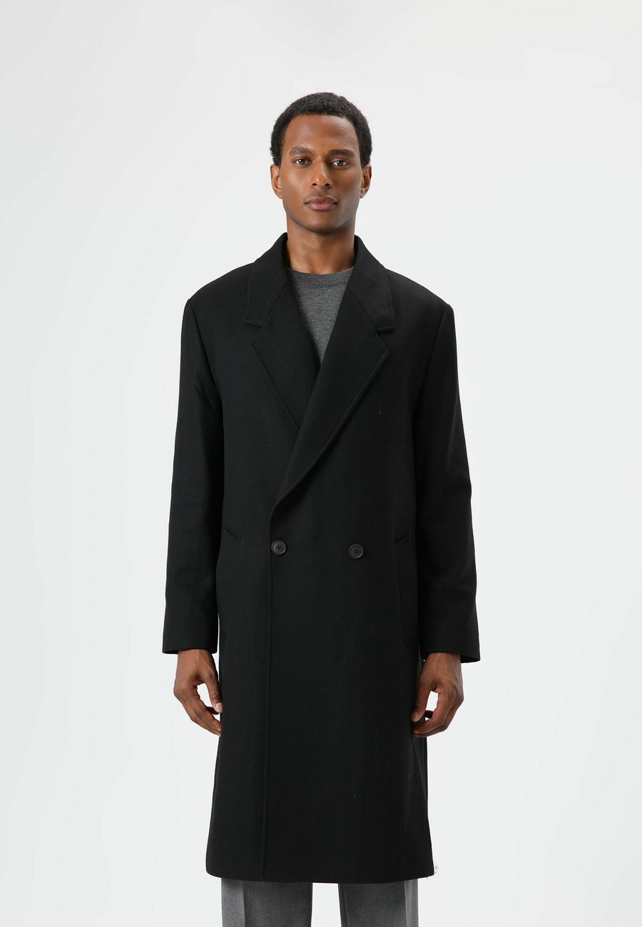 Пальто D.MoRo Classic coat, Black
Пальто D.MoRo Classic coat, Black