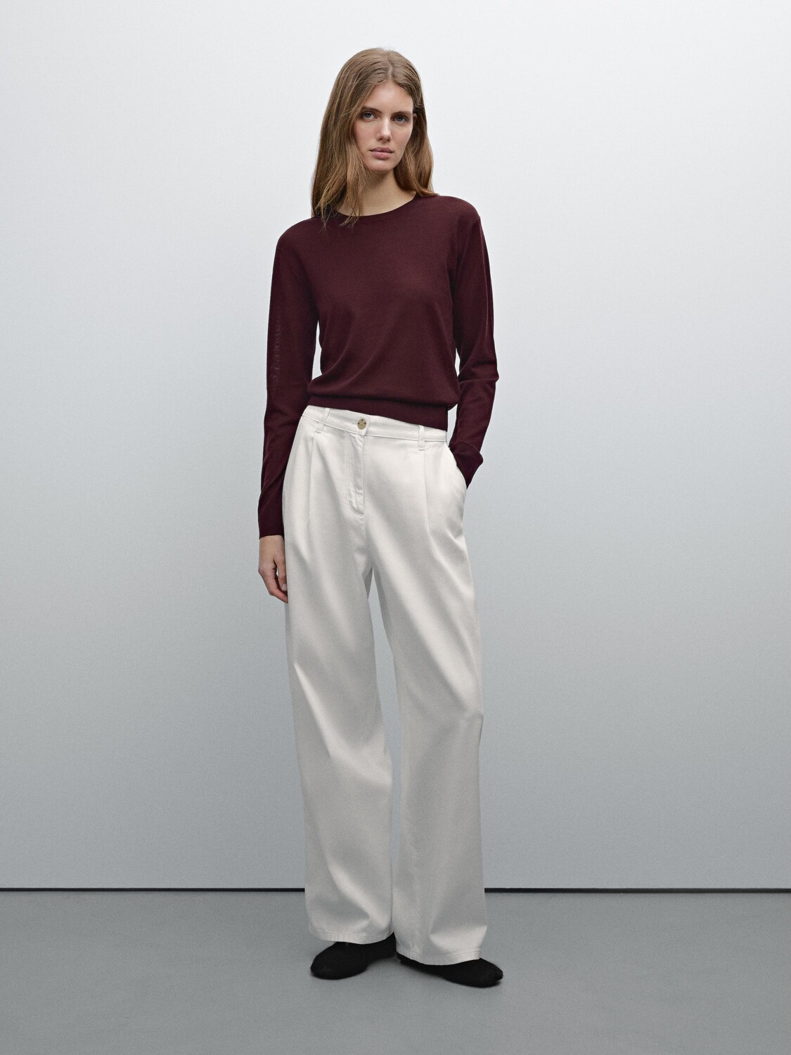 Вязаный свитер из смесовой шерсти с круглым вырезом Massimo Dutti, бордовый
Вязаный свитер из смесовой шерсти с круглым вырезом Massimo Dutti, бордовый