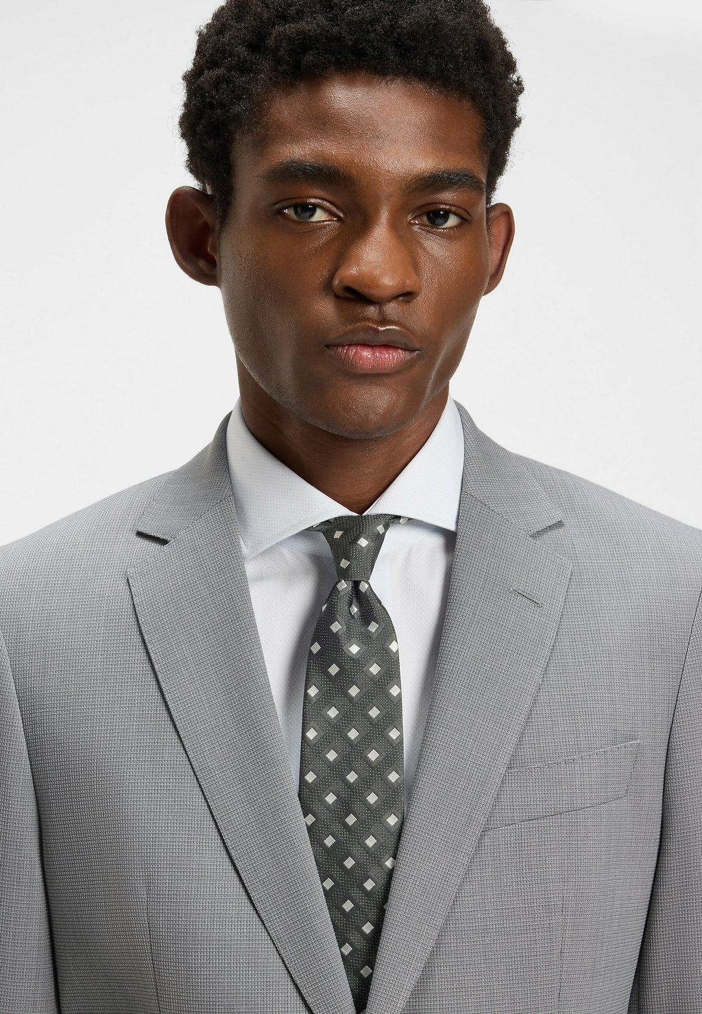 Галстук BOSS, серый
Галстук BOSS, серый