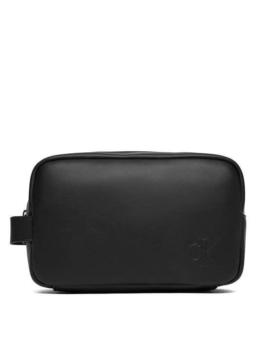 Сумка через плечо Bold Ck Dopp Kit LV04D1140G Calvin Klein, черный
Сумка через плечо Bold Ck Dopp Kit LV04D1140G Calvin Klein, черный