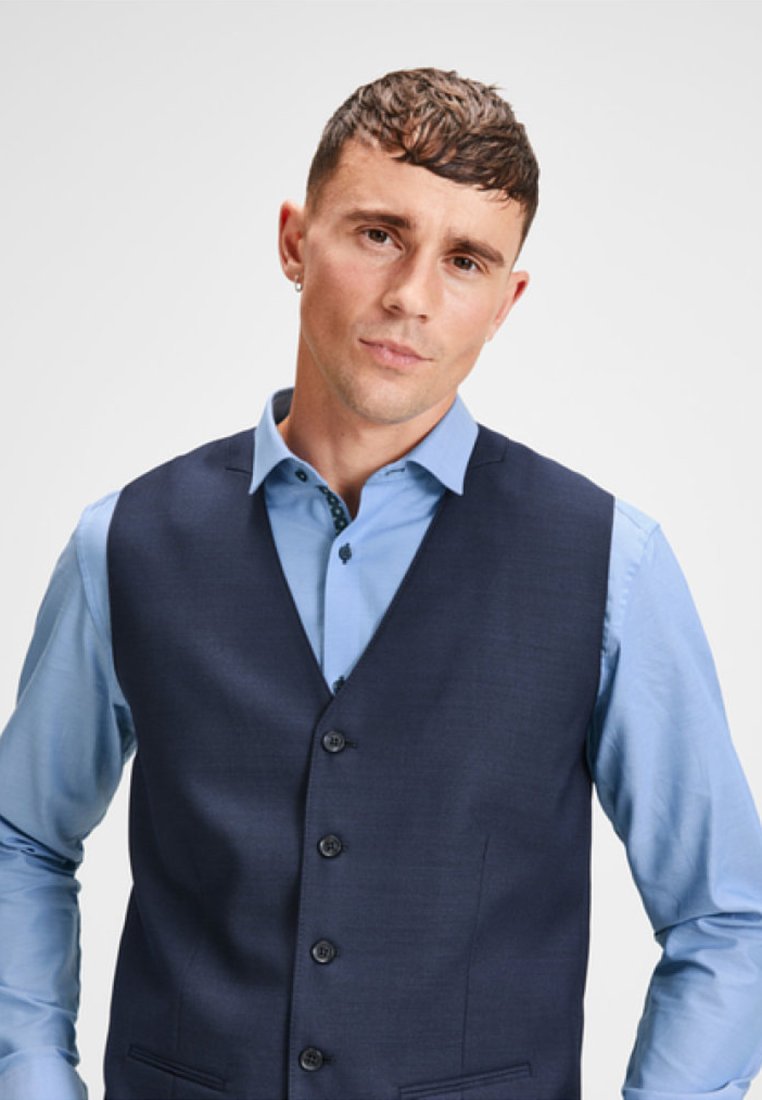 Жилет Jack & Jones, синий
Жилет Jack & Jones, синий