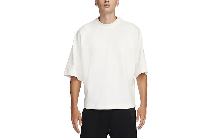 Футболка мужская белая Nike, белый
Футболка мужская белая Nike, белый