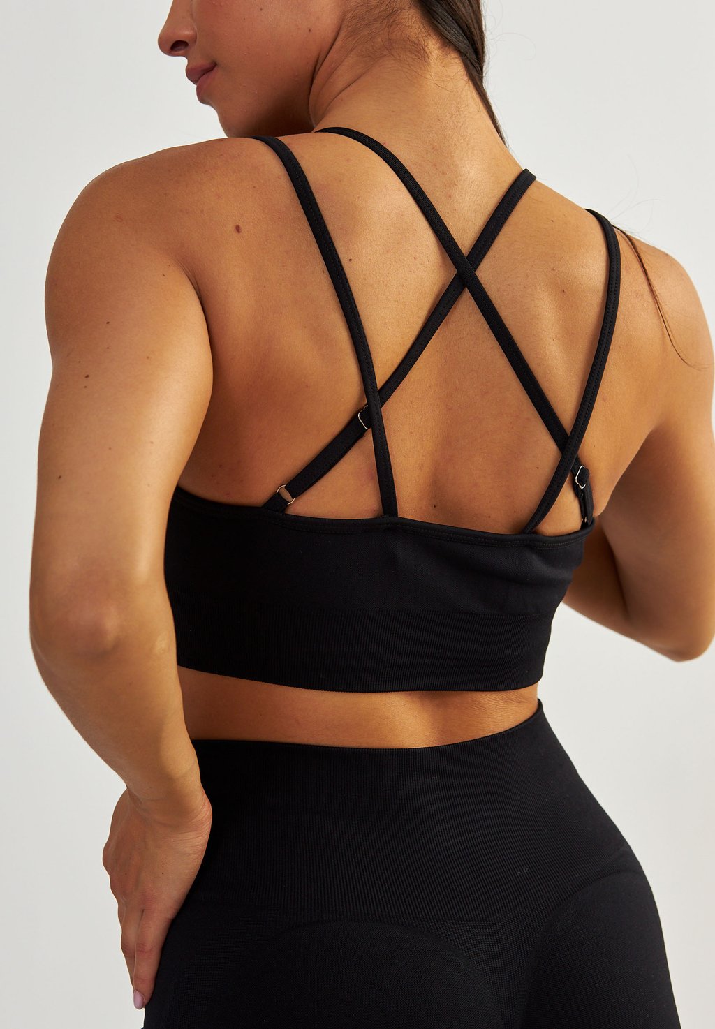 Легкая поддержка спортивного бюстгальтера SHAPE UP BeShaped, черный
Легкая поддержка спортивного бюстгальтера SHAPE UP BeShaped, черный