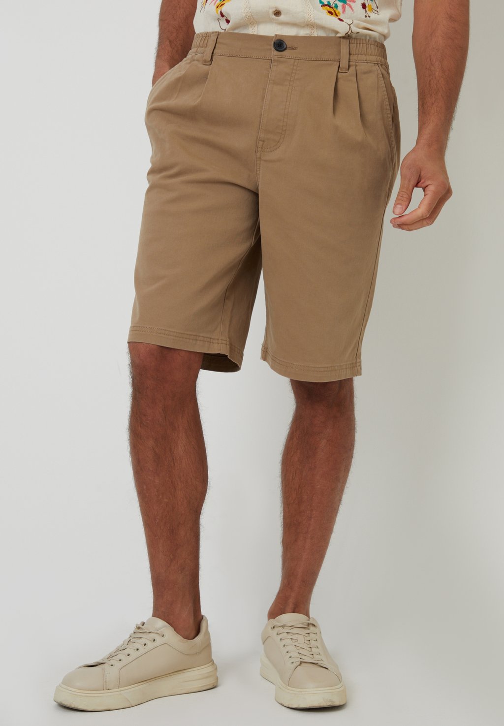 Шорты FORMER Threadbare, коричневый
Шорты FORMER Threadbare, коричневый