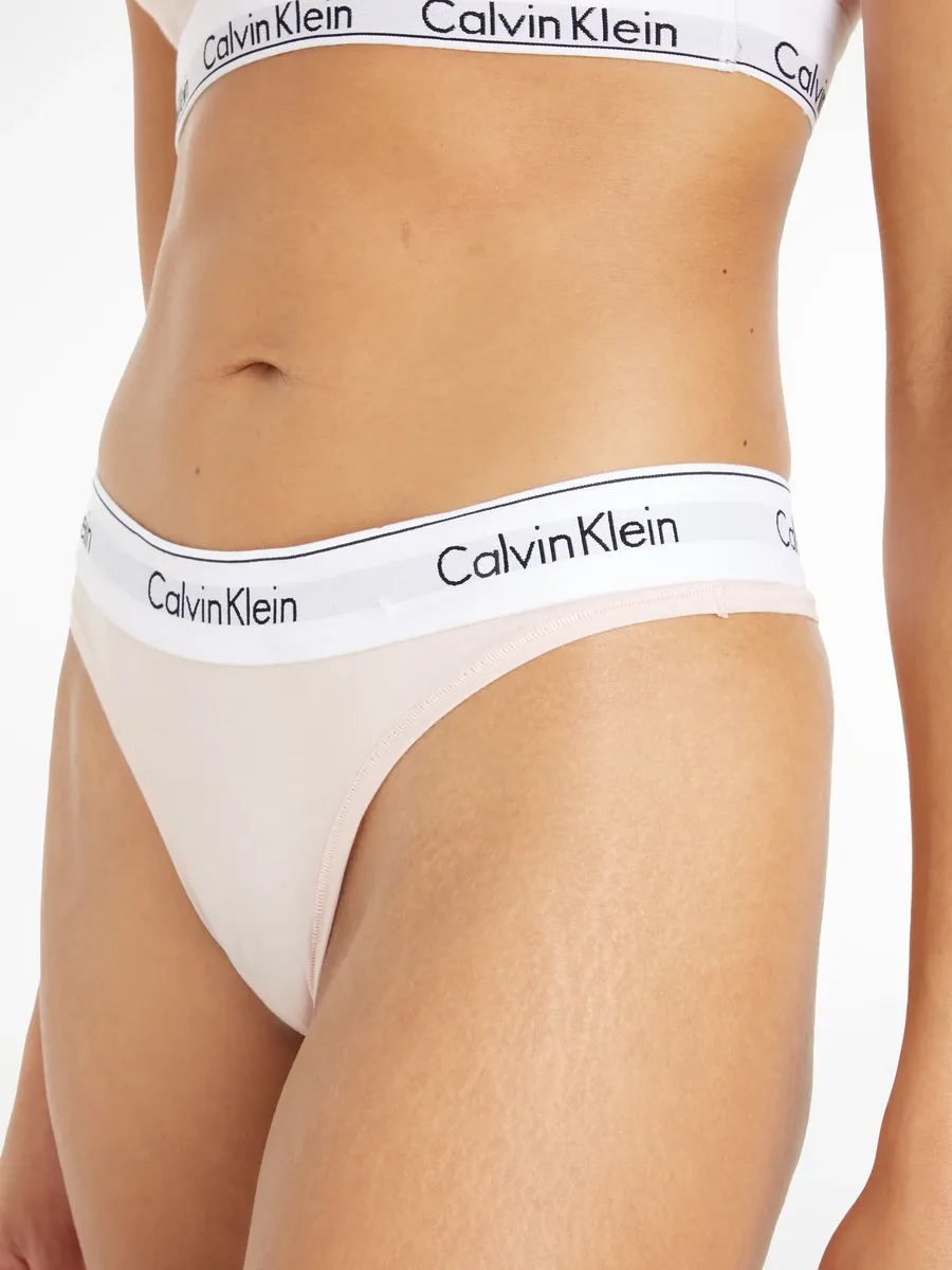 Calvin Klein Underwear Т-стринги "MODERN COTTON", с широкими манжетами, розовый 
Calvin Klein Underwear Т-стринги "MODERN COTTON", с широкими манжетами, розовый