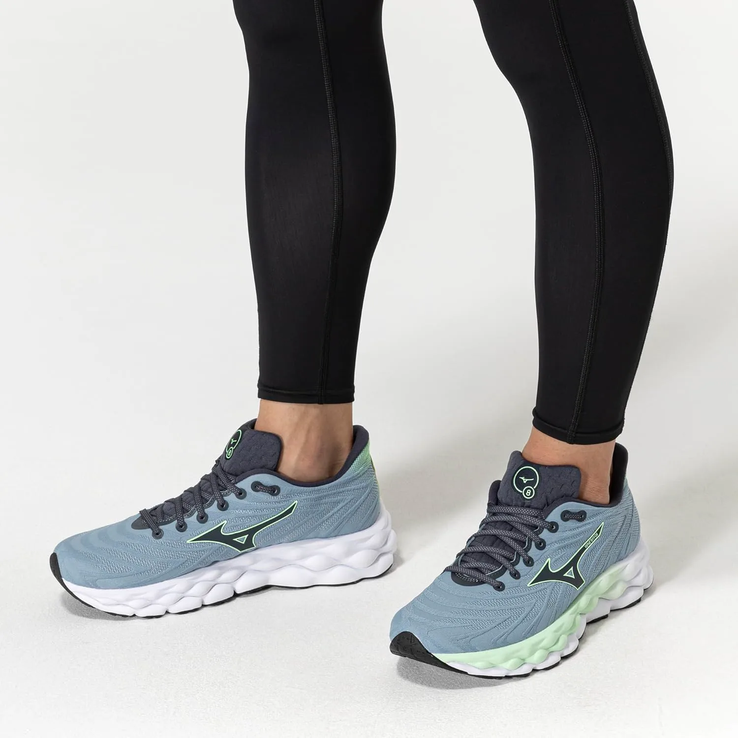 Мужские кроссовки Mizuno Wave Sky 8, индиго
Мужские кроссовки Mizuno Wave Sky 8, индиго