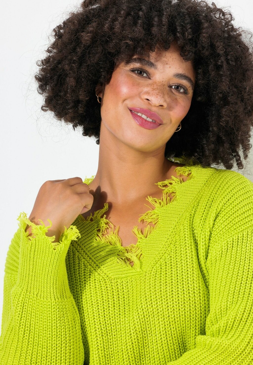 Джемпер WITH FRINGES AND LONG SLEEVES Angel of Style, светло-зеленый
Джемпер WITH FRINGES AND LONG SLEEVES Angel of Style, светло-зеленый